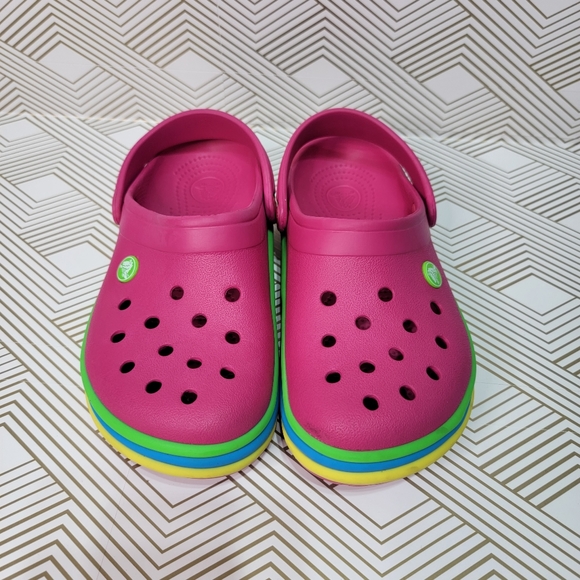 Crocs Ciabatta Paradise Pink Rainbow Band Retired Size 7 Slip On Pride Unisex. - Picture 3 of 7